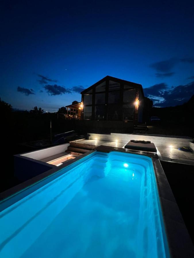 Le Chalet M - Cabana Cu O Panorama De Poveste. Surdesti  외부 사진