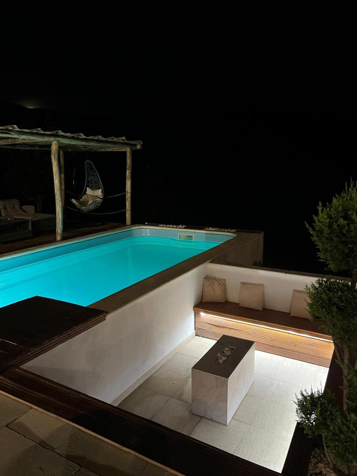 Le Chalet M - Cabana Cu O Panorama De Poveste. Surdesti  외부 사진