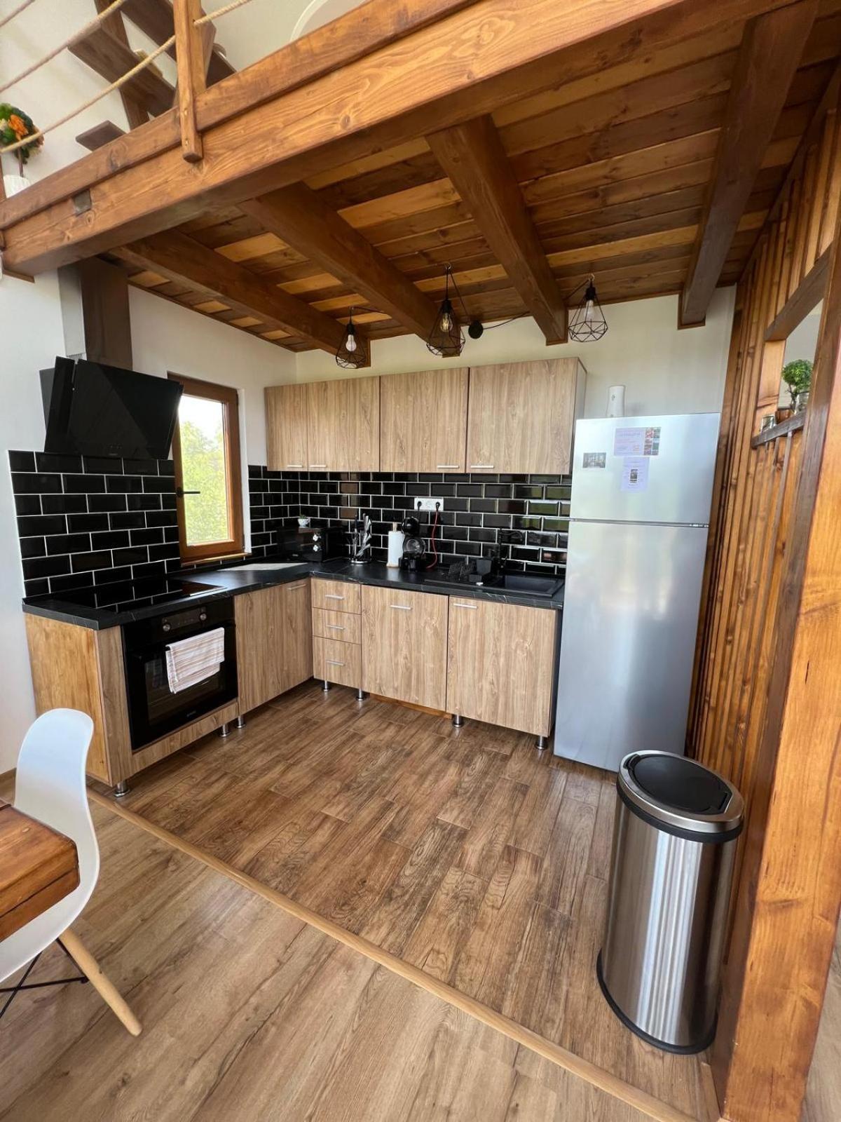 Le Chalet M - Cabana Cu O Panorama De Poveste. Surdesti  외부 사진